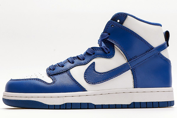 18 Women Dunk High SB Game Royal